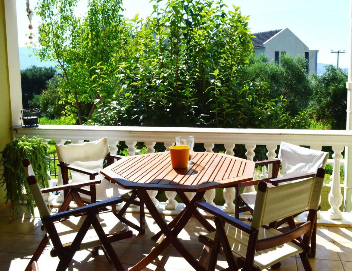 Araucaria Home Ликсури Екстериор снимка